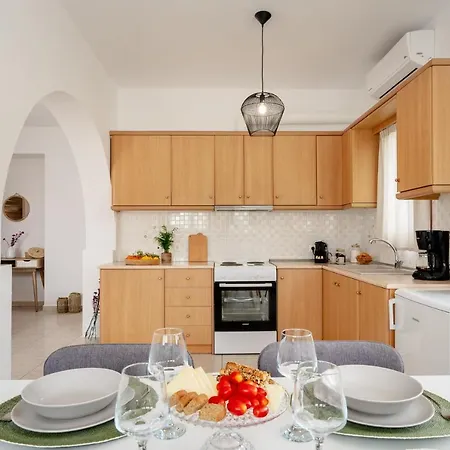 Orkos Naxian Wave 3 Holiday home *