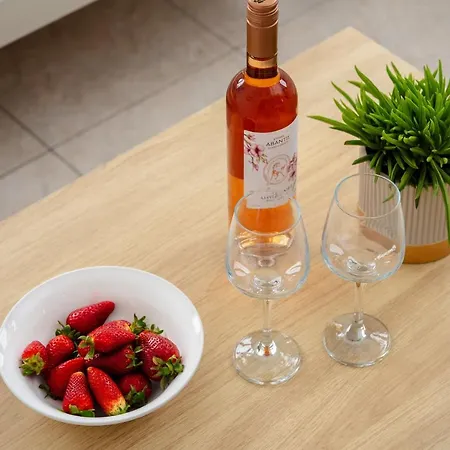 펜션 Orkos Naxian Wave 3